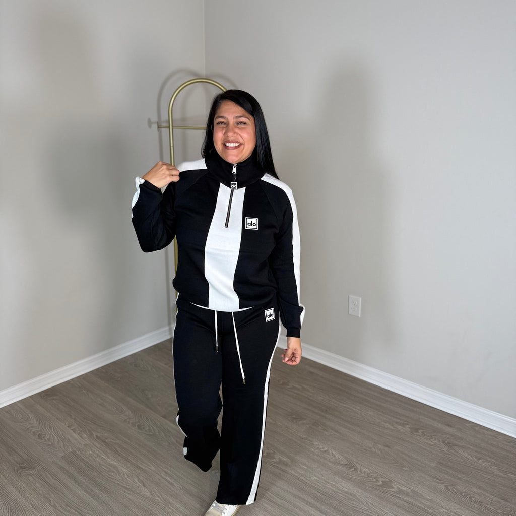 Alo black-and-white set. activewear